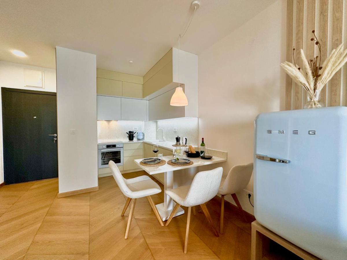 Feel The Spirit Apartment Budva Eksteriør billede